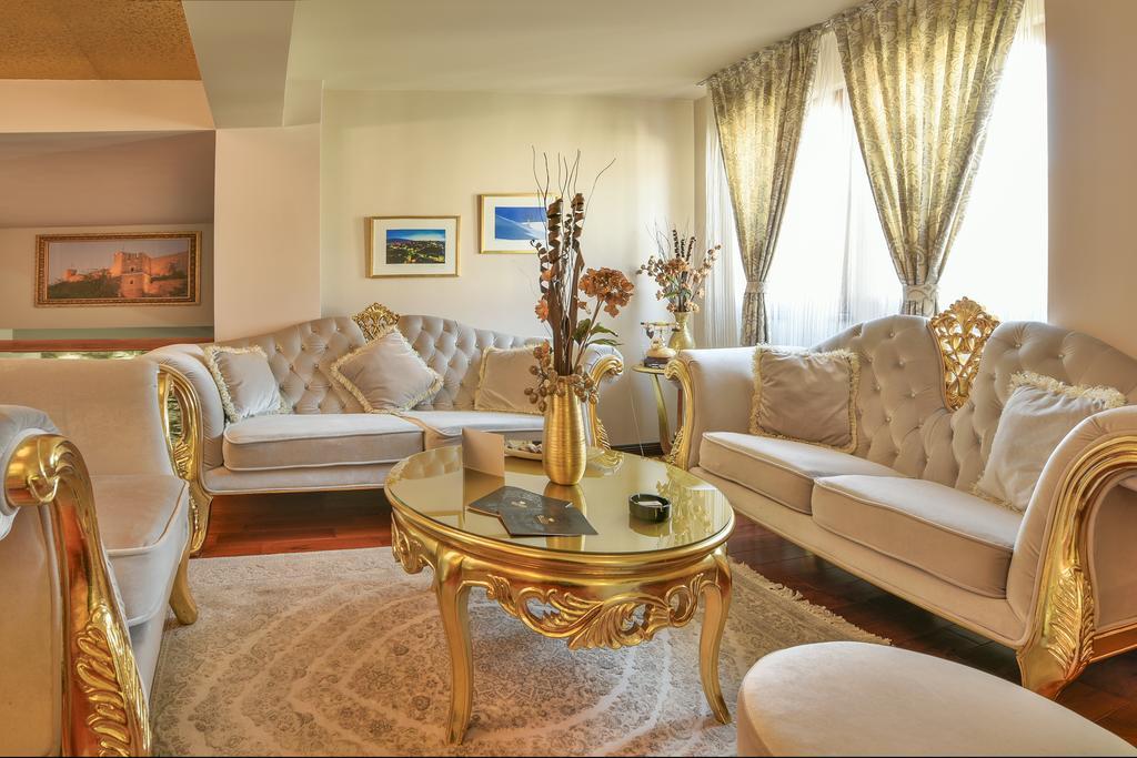 Presidential Suite,382589344:JPEG